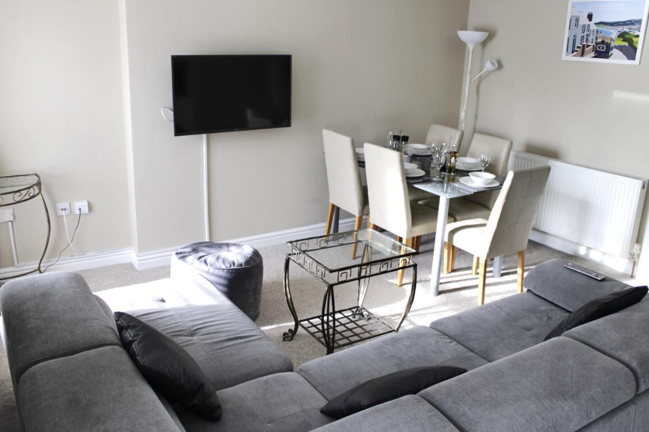 The Clifton Holiday Apartment Llandudno Centre מראה חיצוני תמונה